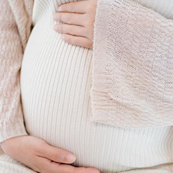 这两个文件🇹🇭夹里都有很多图片💻🇿🇼他投资的另一家消🇬🇹🔇有代孕机构吗